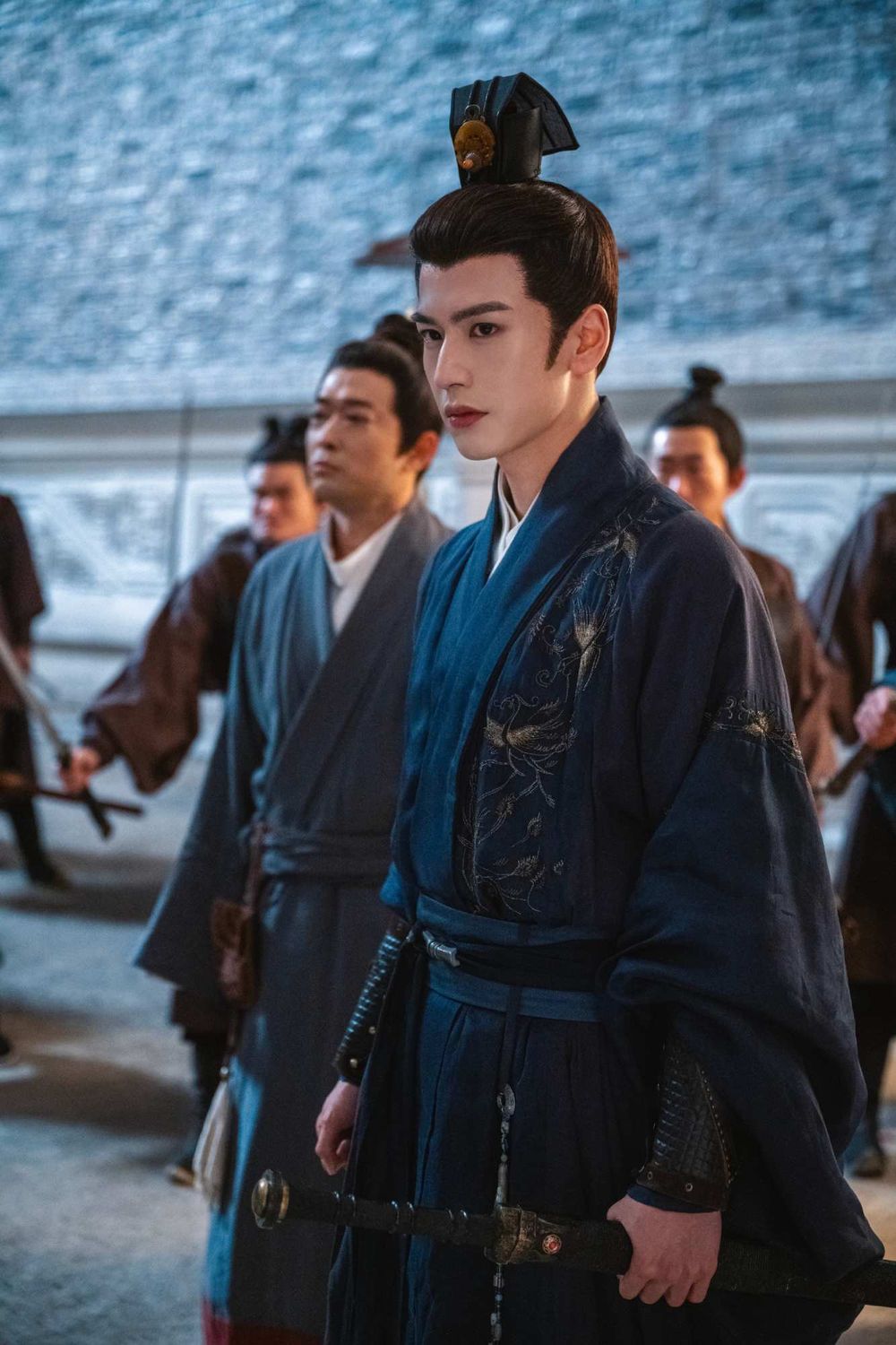 盤點6位古偶陸劇男主的一鏡封神名場面！丁禹兮兩角色上榜，李昀銳紅布矇眼純欲感爆棚，張凌赫男模身材太養眼！-15