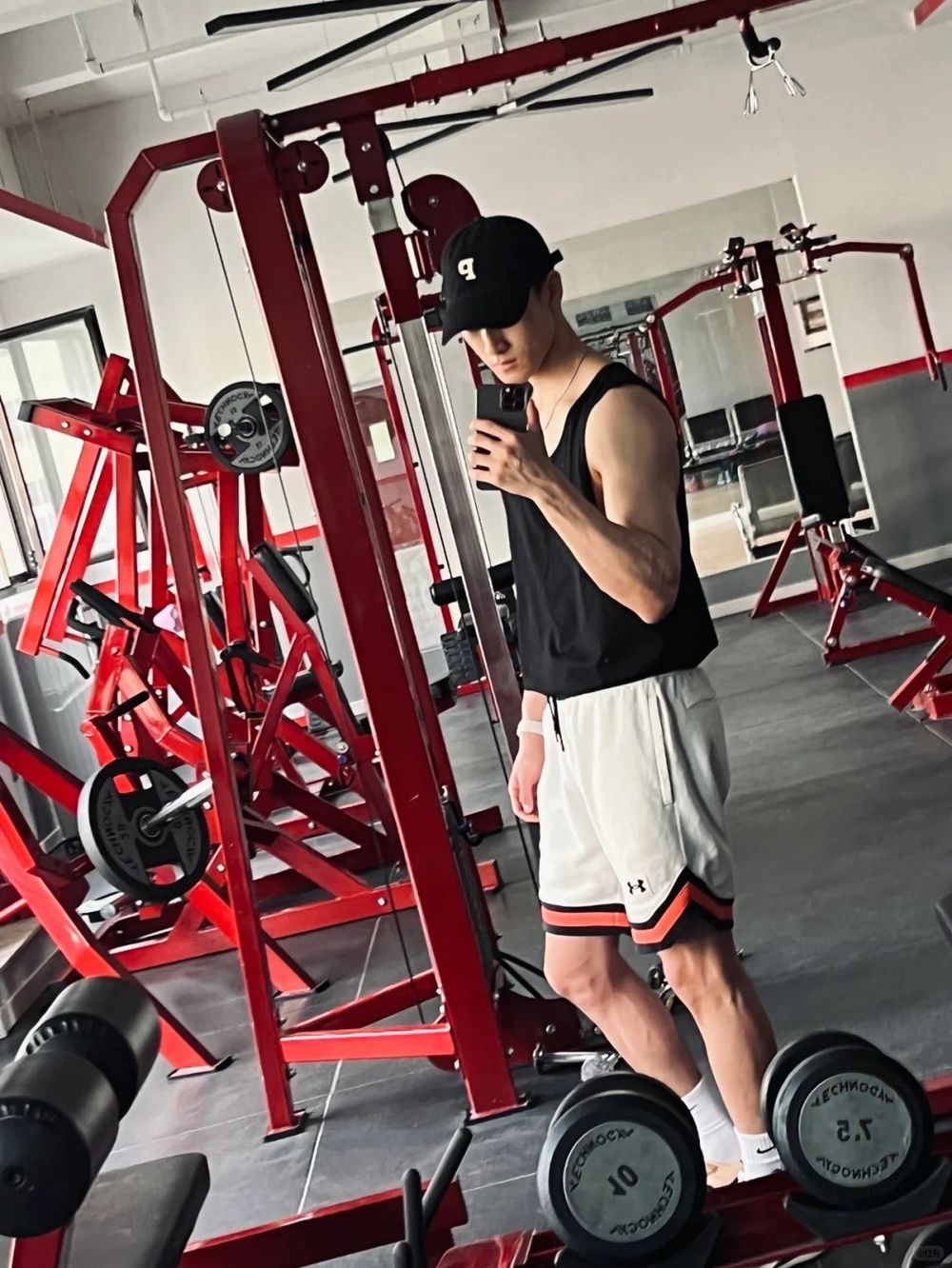 《九重紫》宋墨「李昀銳」是誰？身材超好被譽薄肌男神、私服穿搭居然是天菜等級！-4