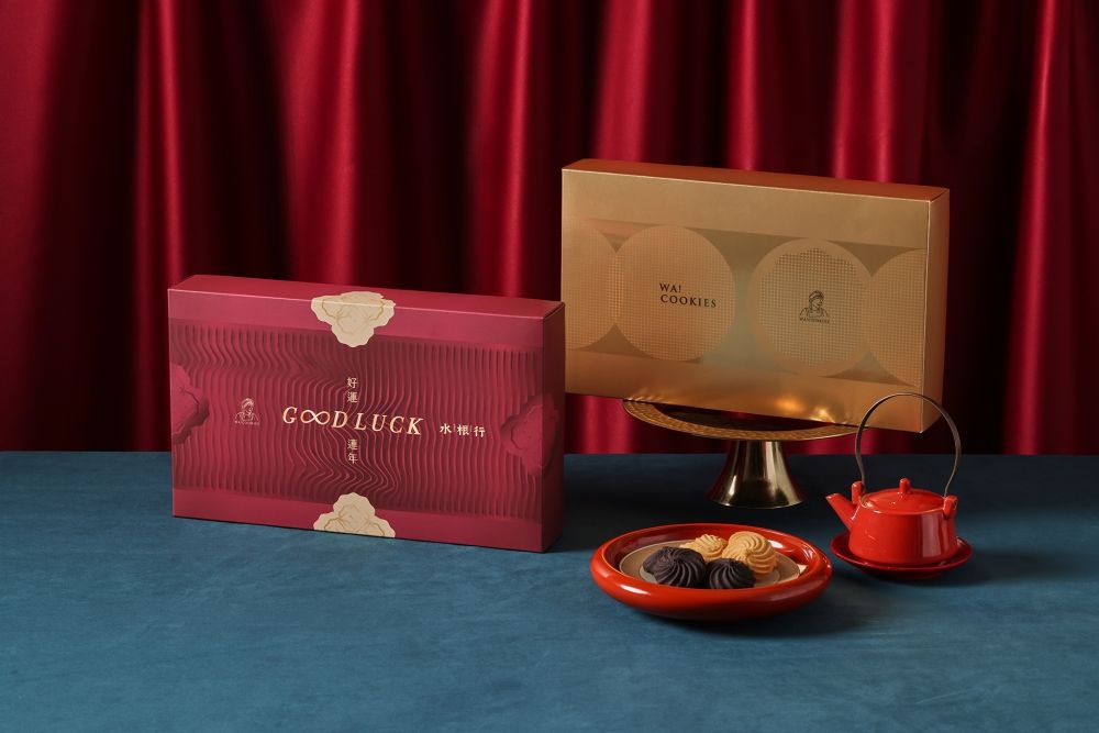 2025新年禮盒推薦！LADY M蛇年限定可麗捲餅、星巴克小熊糖果禮盒、SOMA聯名茶蛋捲⋯送禮不出錯！-8