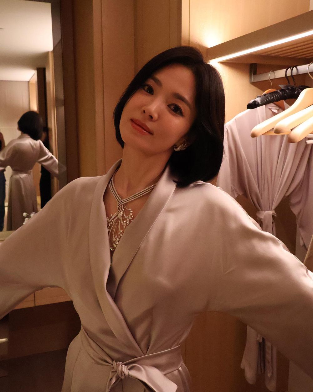 宋慧喬超美短髮形象宣告？成為嬌蘭2025首位「亞太區品牌大使」，預告片洩蹤跡！-8