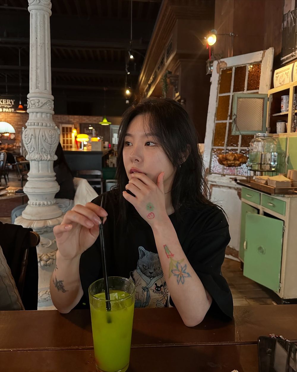 2025年滿30歲的7位人氣韓國女偶像！娜璉獲封「偽忙內」，Jisoo、苞娜清新美貌太無敵！-7