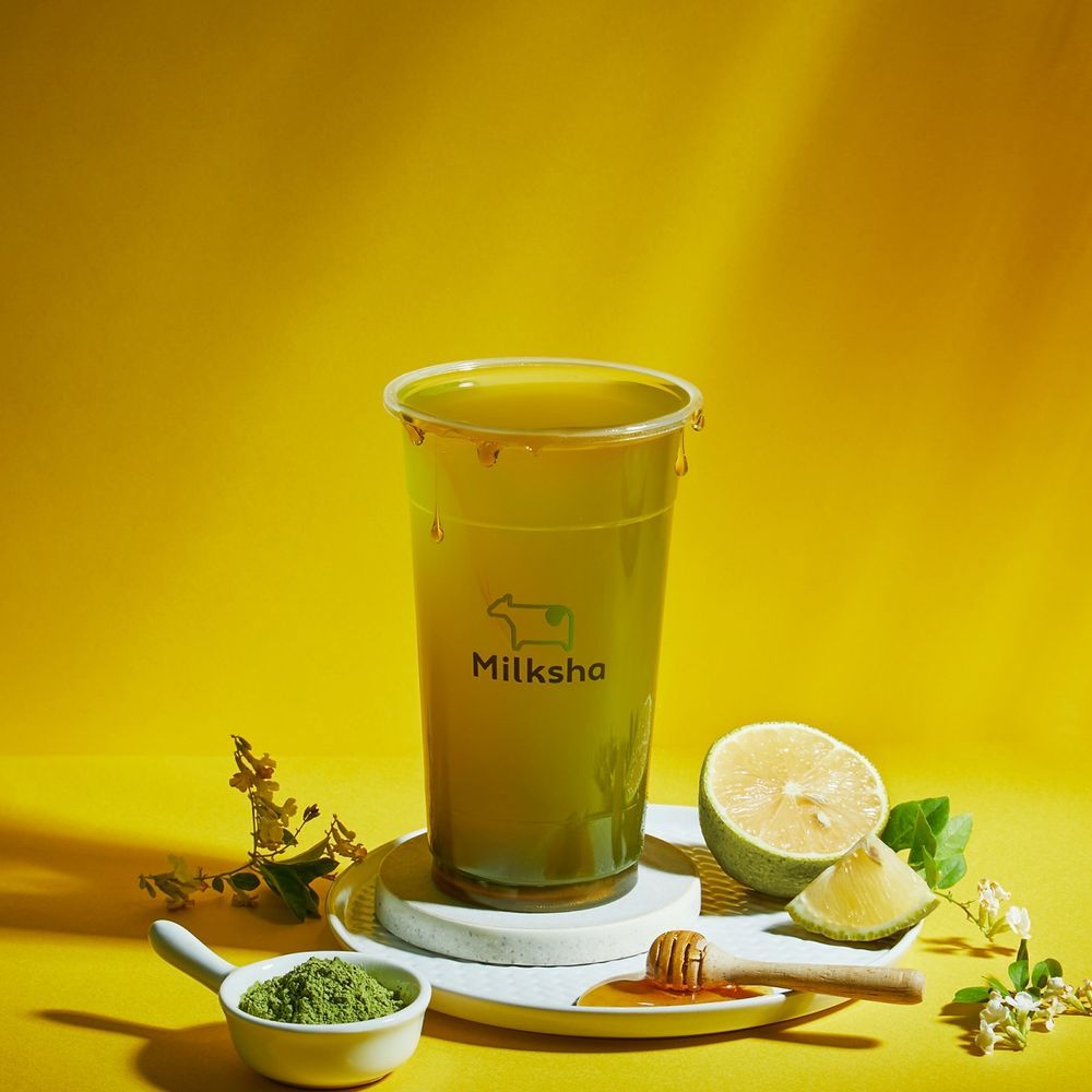 2025過年必喝手搖飲新品推薦！迷客夏飲料版蜂蜜蛋糕超療癒、UG金箔奶茶爆炸奢華！-15