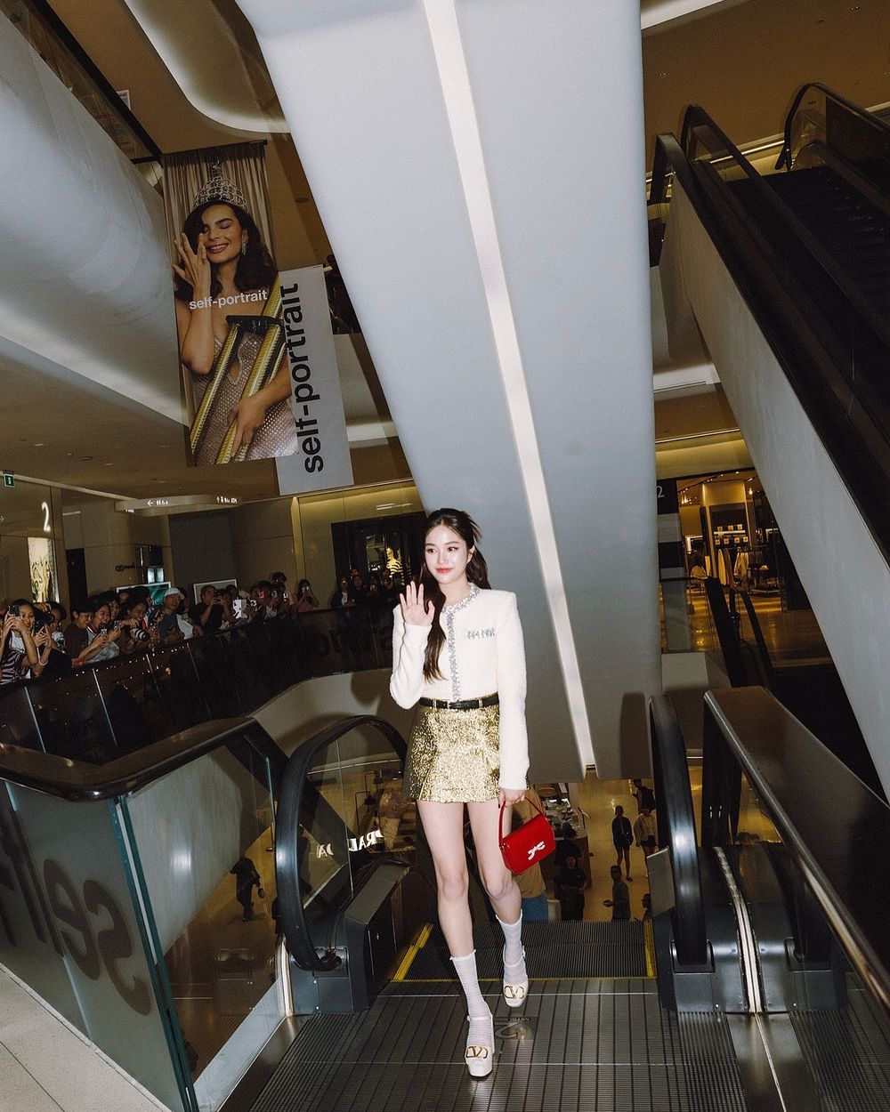 2025新年春酒5大零失誤穿搭法！依照「場地別、公司類型」這樣穿不失禮節又不無聊！-19