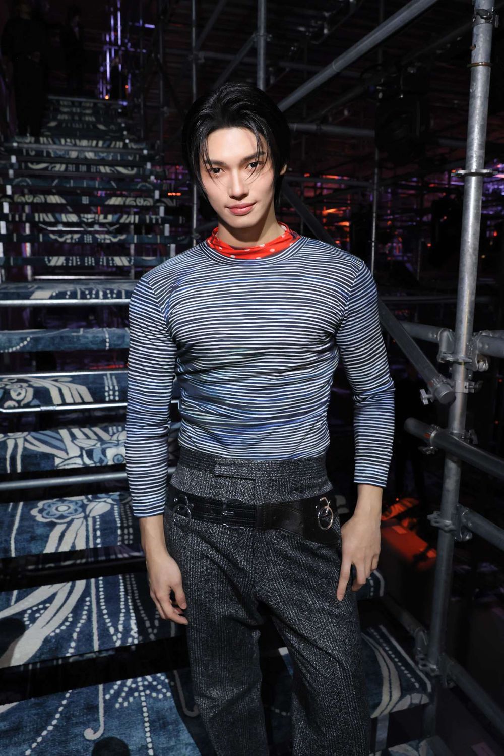 帥到看不完！2025秋冬男裝周「13位頭排男神」一次看！LV、PRADA根本老公同樂會！-8