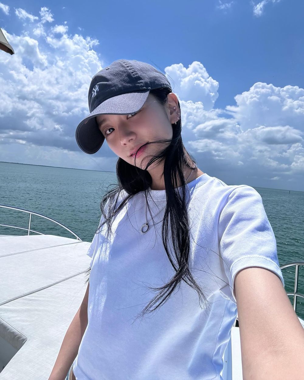 韓網票選最想一起度過情人節的女偶像TOP7！薇娟排第4，Karina、張員瑛都上榜！-2