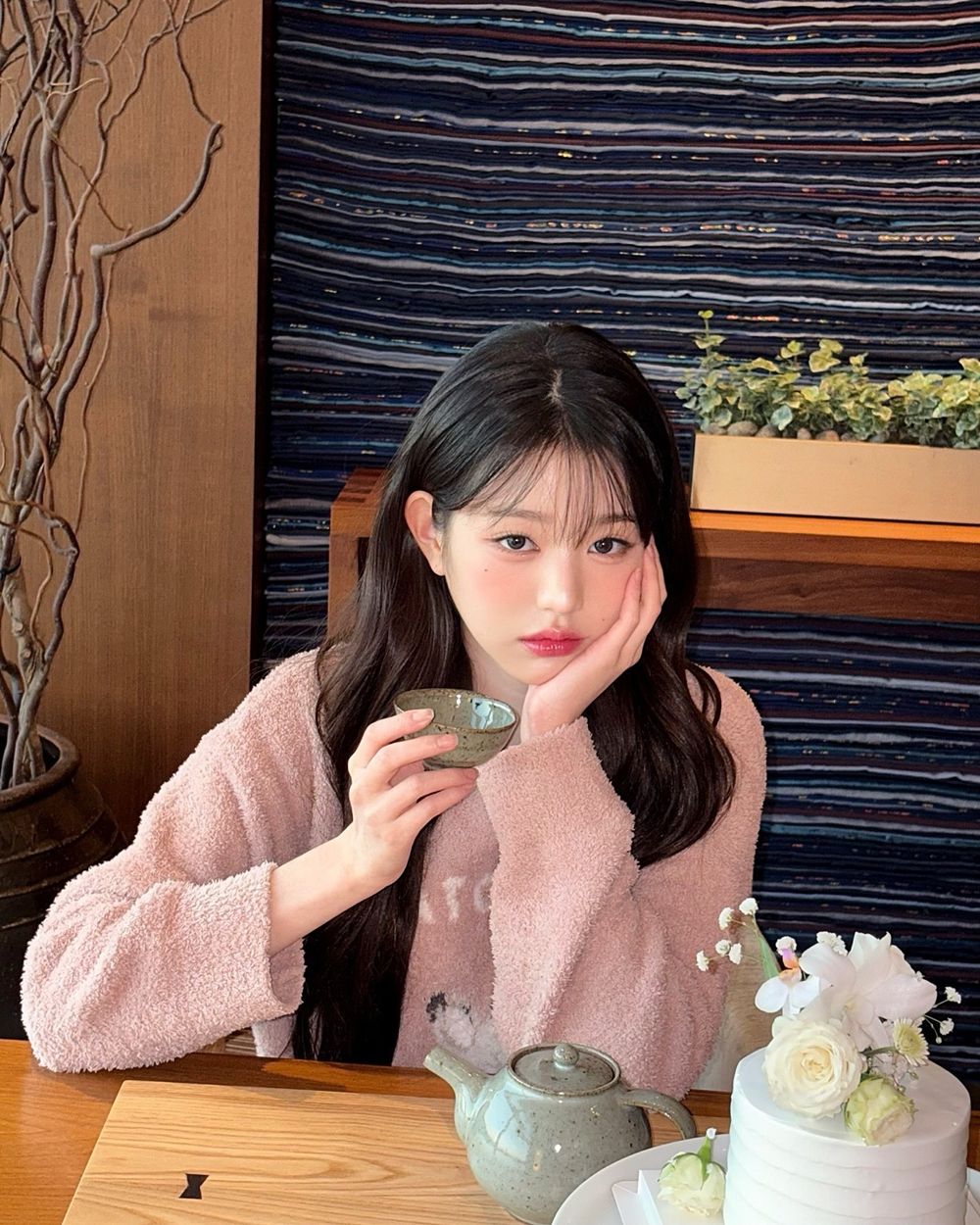 韓網票選最想一起度過情人節的女偶像TOP7！薇娟排第4，Karina、張員瑛都上榜！-13