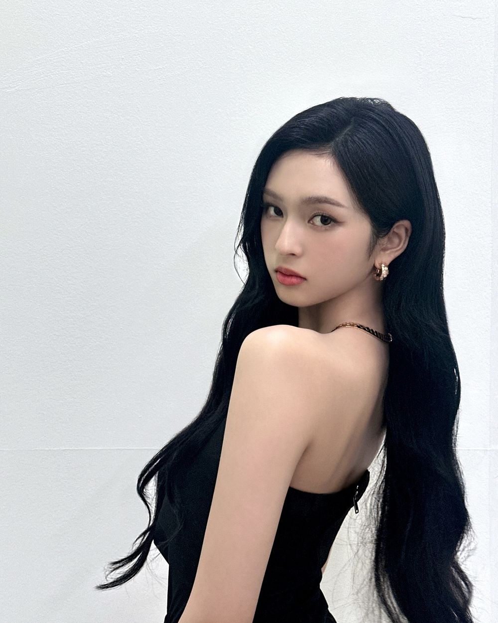 韓網票選最喜愛的泰國籍女團成員TOP6！Minnie路人緣爆好，Lisa竟不是第一名！-7