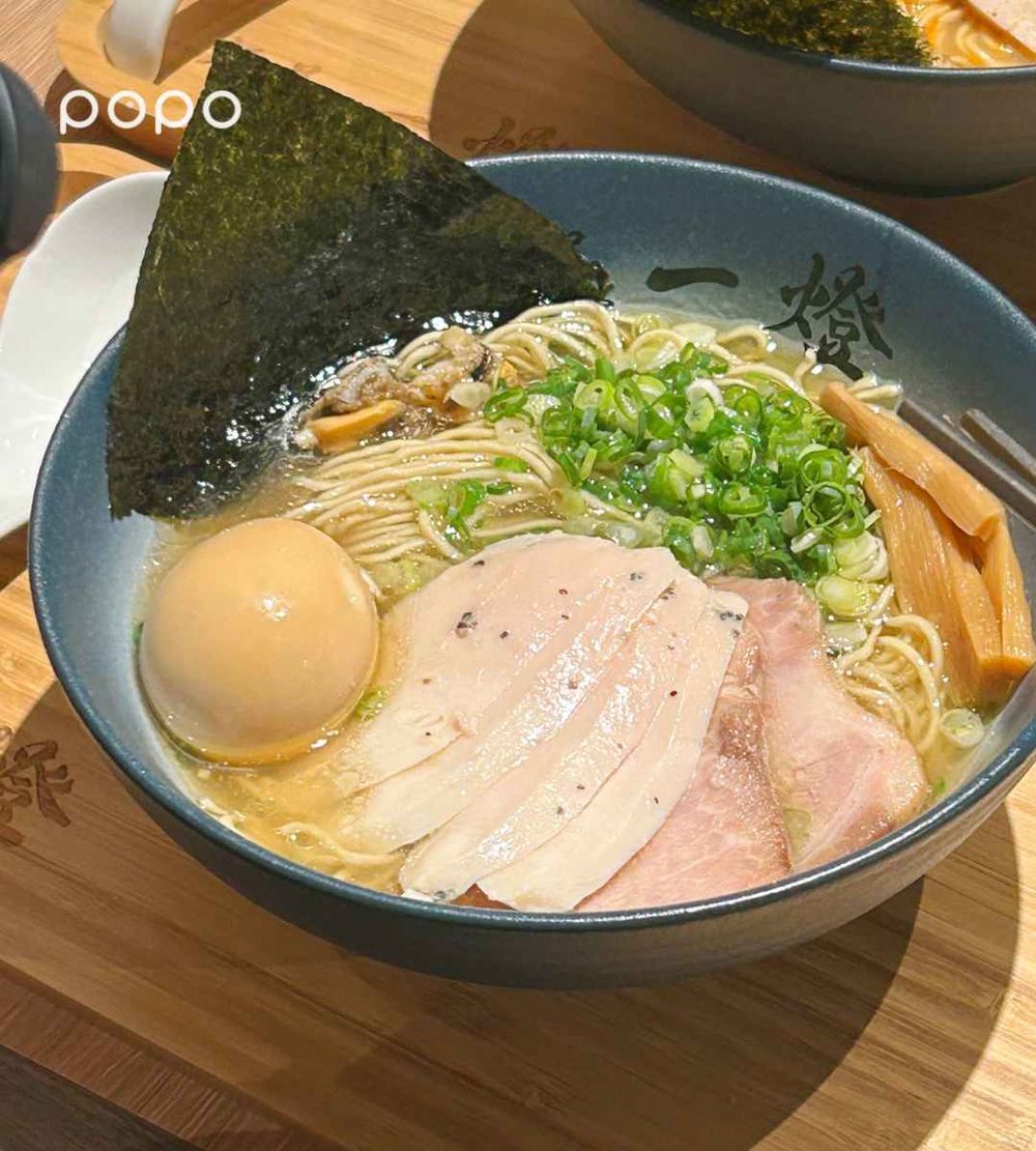信義區也吃得到「麵屋一燈」了！超濃限定「蝦湯魚介拉麵、炙燒雞豚拉麵」拉麵控必點！-5