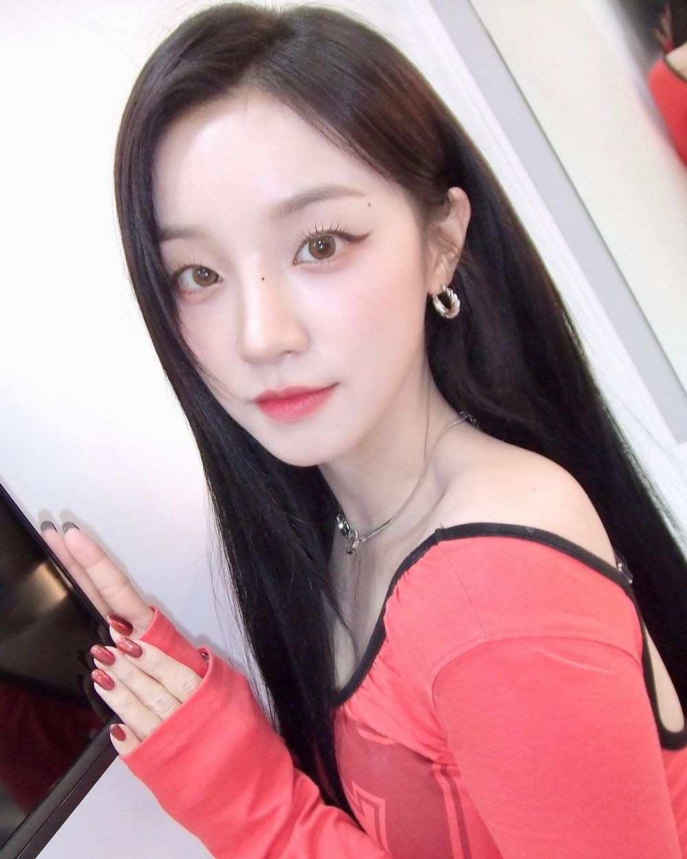 韓網票選最喜愛的中國籍KPOP偶像TOP7！雨琦反轉魅力超圈粉，冠軍是這位神顏偶像！-11