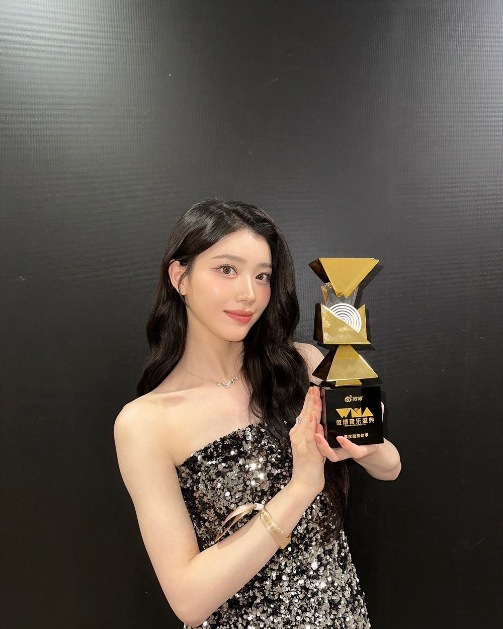 韓網票選最喜愛的中國籍KPOP偶像TOP7！雨琦反轉魅力超圈粉，冠軍是這位神顏偶像！-15