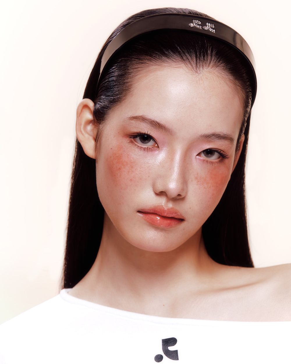 Jennie、趙露思愛用！小逗點LOGO韓國潮牌Rest & Recreation要出彩妝了！首推韓系唇頰霜、快記時間！-15