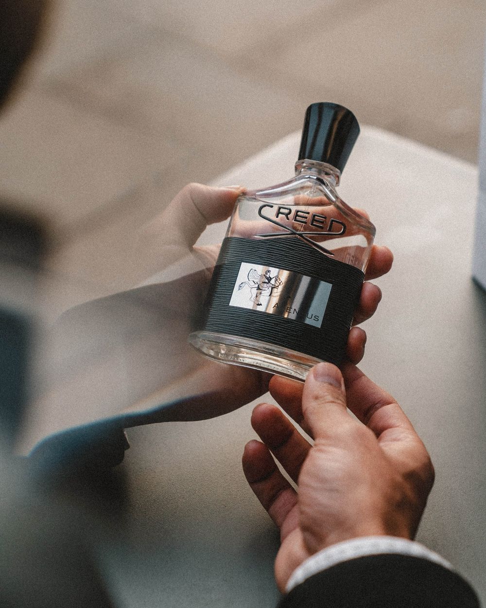 SVT珉奎同款味道千元入手！ZARA平替中性香水推薦，LE LABO、CREED...相似度百分百！-4