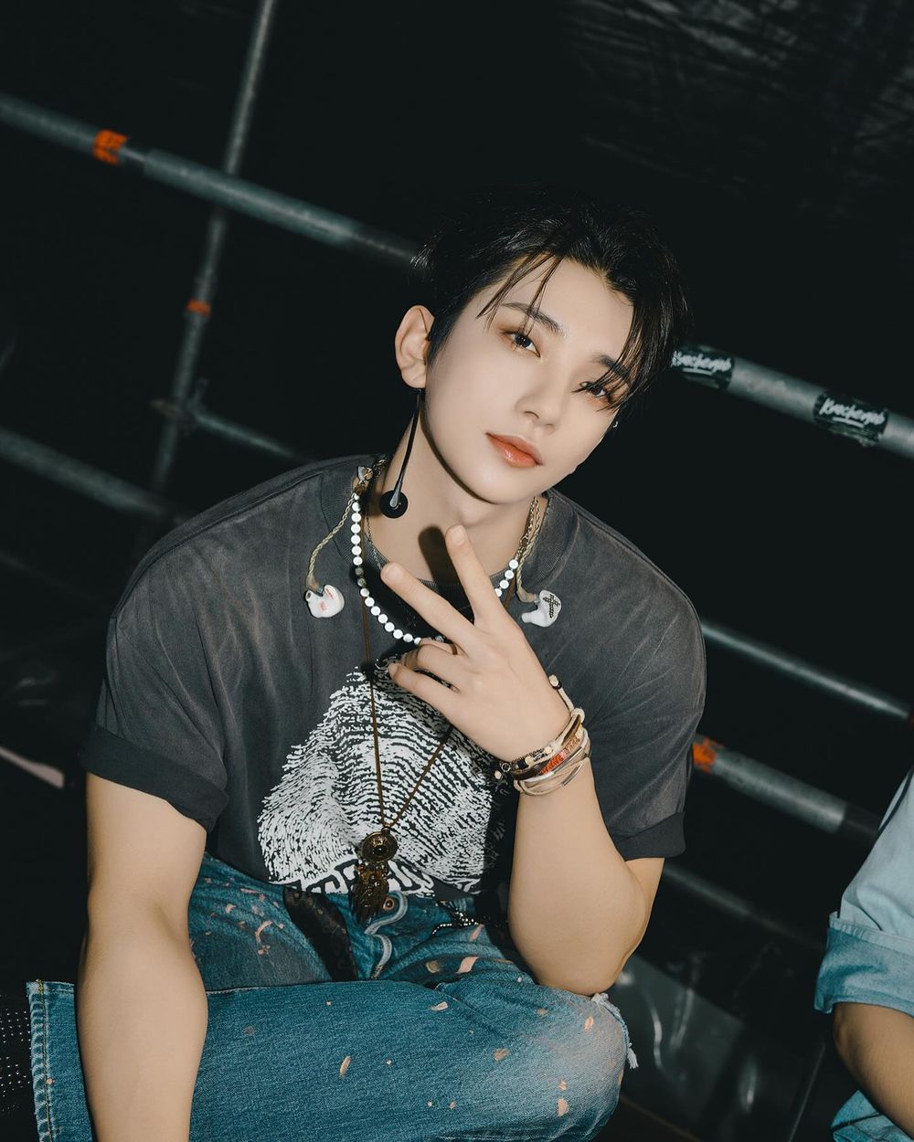 韓網熱議6位「眼神清澈的瘋子」KPOP偶像！安俞真、海嫄都是代表，杋圭根本是隱藏的綜藝天才！-9