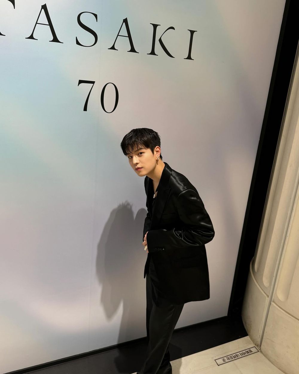 韓網熱議6位「眼神清澈的瘋子」KPOP偶像！安俞真、海嫄都是代表，杋圭根本是隱藏的綜藝天才！-12