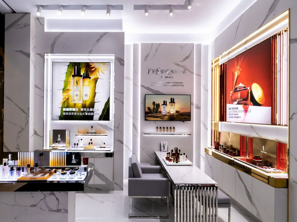 YSL Beauty 101旗艦店盛大開幕！全球首間頂級護膚空間、精品禮盒包裝、免費唇膏刻字只在這才有！-10