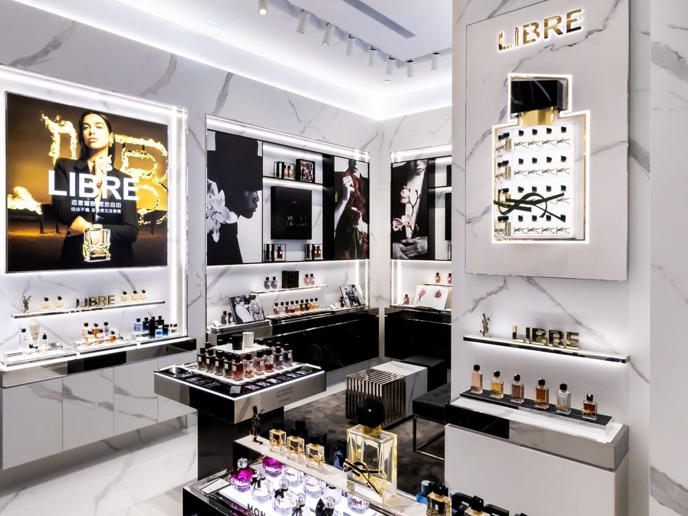 YSL Beauty 101旗艦店盛大開幕！全球首間頂級護膚空間、精品禮盒包裝、免費唇膏刻字只在這才有！-11