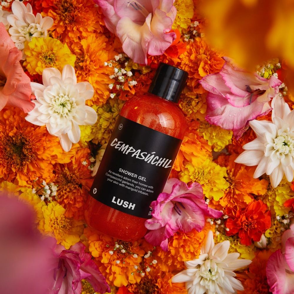 致敬墨西哥傳統文化！LUSH 2024亡靈節限定系列，熱賣萬壽菊汽泡彈再度出現、必收思念之蝶泡泡浴棒！-5