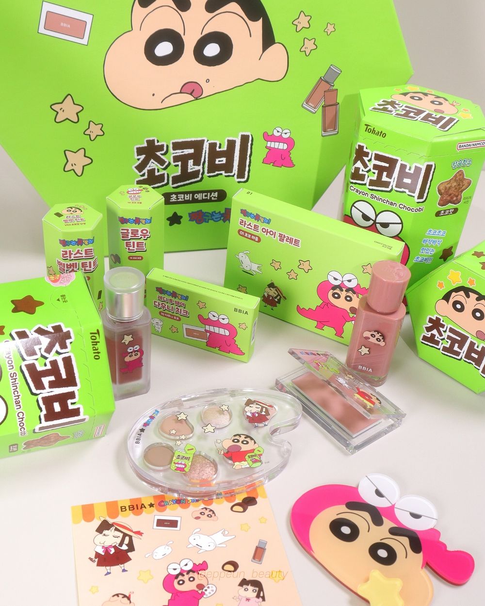 韓國人氣彩妝BBIA推「蠟筆小新」聯名彩妝！小新巧克力餅乾盒幻化唇釉外包裝、細節太可愛！-2