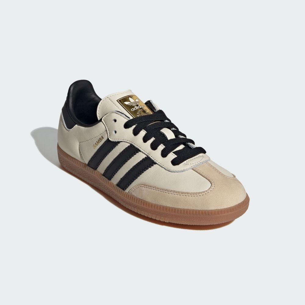 秋冬鞋櫃必備「奶油餅乾色」球鞋！adidas、PUMA這雙太可愛，之前怎麼沒發現？！-3