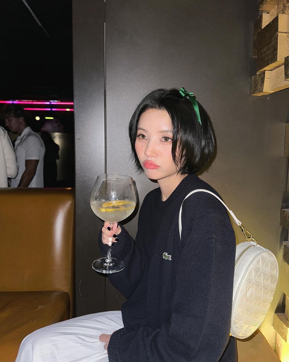 韓網熱議7位歌唱與饒舌實力兼具的女團成員！小娟飆高音超強，Karina、Jennie全能偶像！-9
