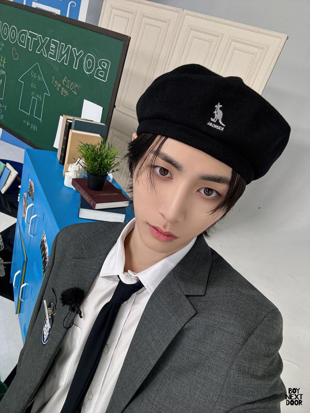 韓網評選7位「校服男神」KPOP偶像！秀彬、成訓初戀神顏太讓人心動，車銀優私下也是學霸校草！-8