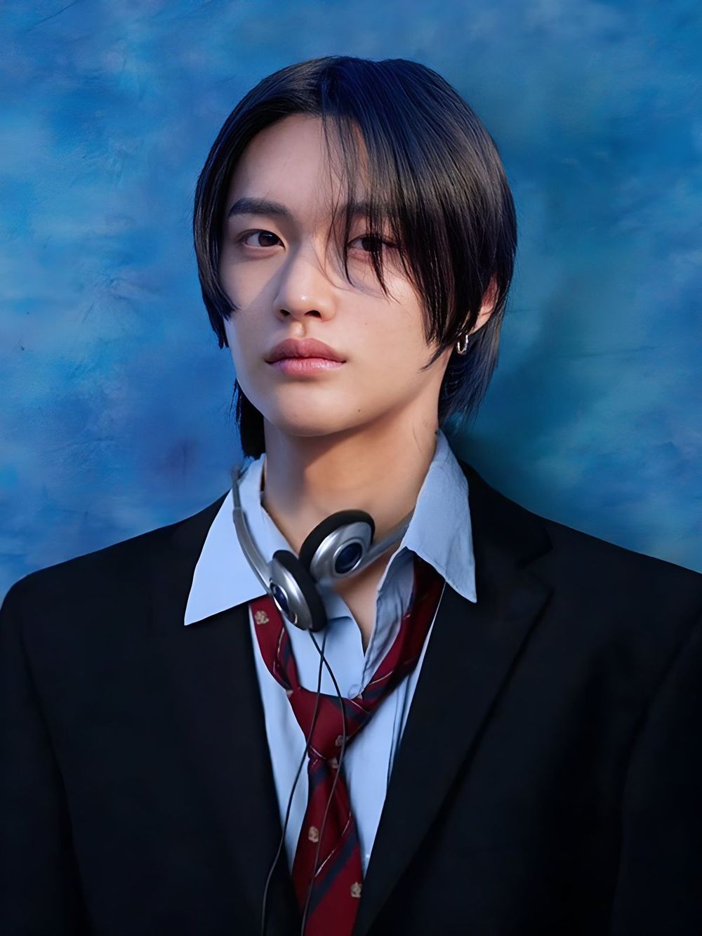韓網評選7位「校服男神」KPOP偶像！秀彬、成訓初戀神顏太讓人心動，車銀優私下也是學霸校草！-13