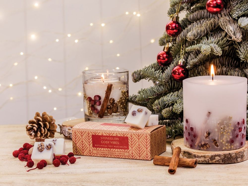 2024年末香氛禮物17選！英國AA王妃油、全台獨家英式香氛蠟...，溫暖木質香調，帶來滿滿聖誕過節氣氛！-12
