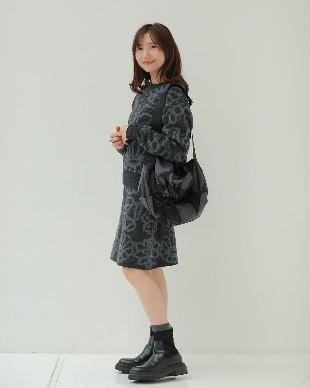 2024聖誕交換禮物UNIQLO就買到！百元預算圍巾、毛毯，還有「這個」男女都會愛！-2