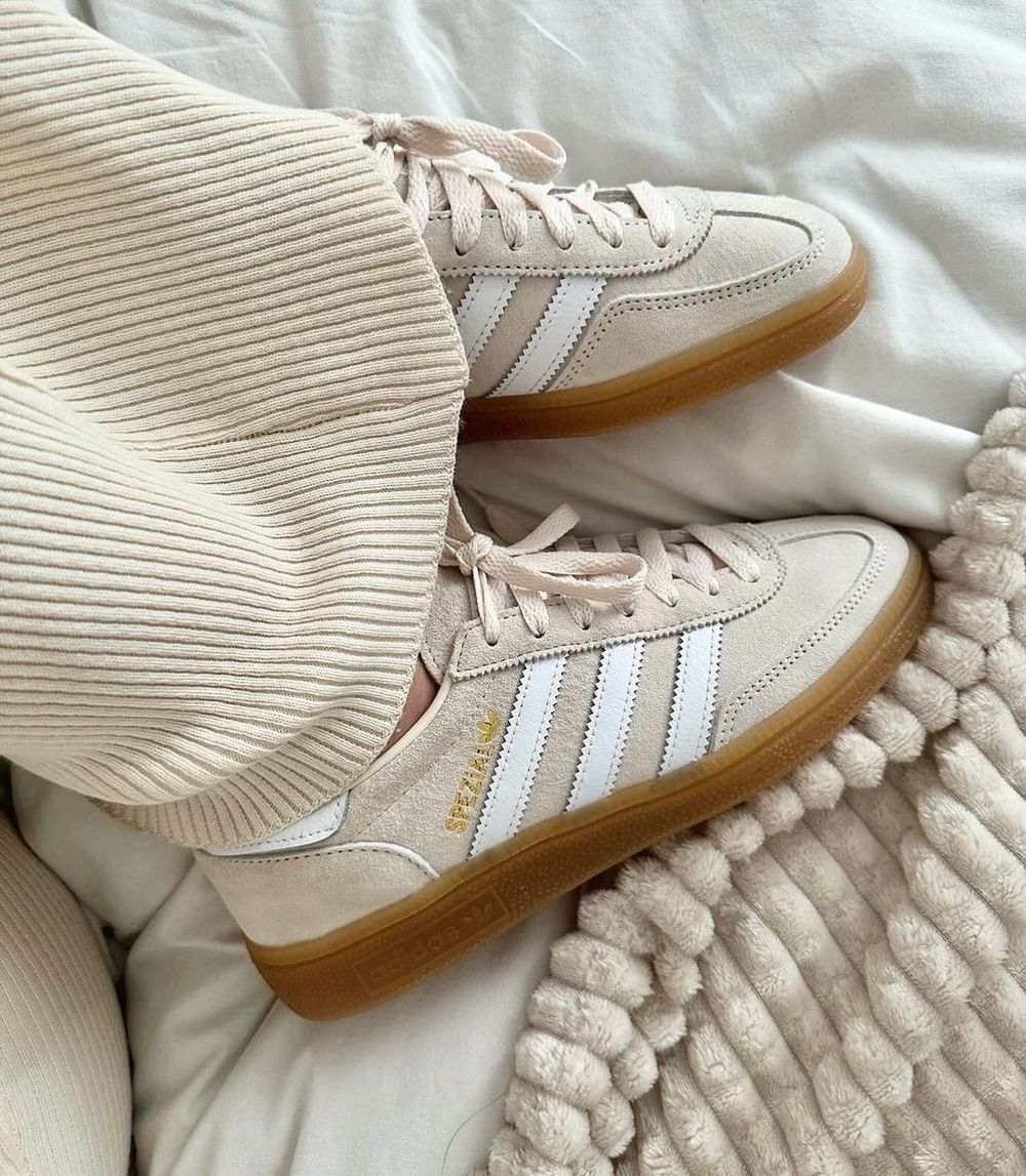 adidas愛迪達「雙11球鞋優惠」錯過會捶心肝！爆款球鞋65折、這雙竟然也特價了！-2