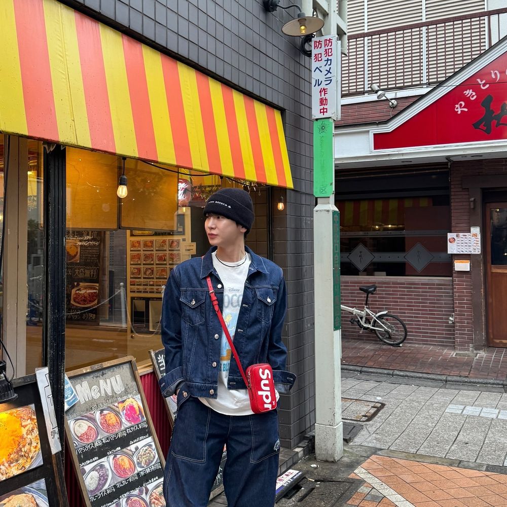 韓網熱議7位「最帥私服」韓團男偶像！然竣、車銀優穿出日常男友感，Hoshi成隊內時尚指標-13