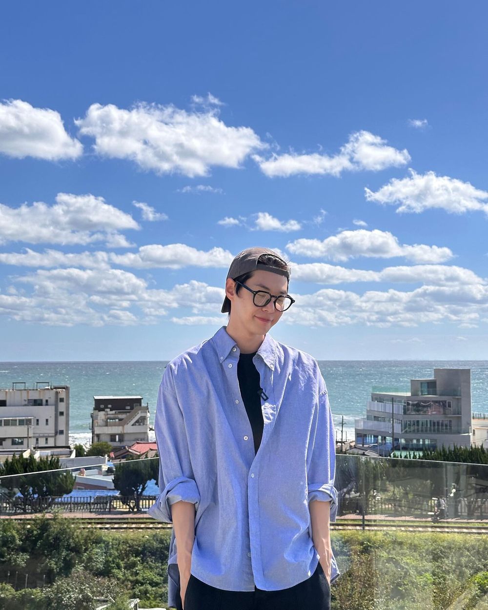 韓網熱議7位「最帥私服」韓團男偶像！然竣、車銀優穿出日常男友感，Hoshi成隊內時尚指標-15