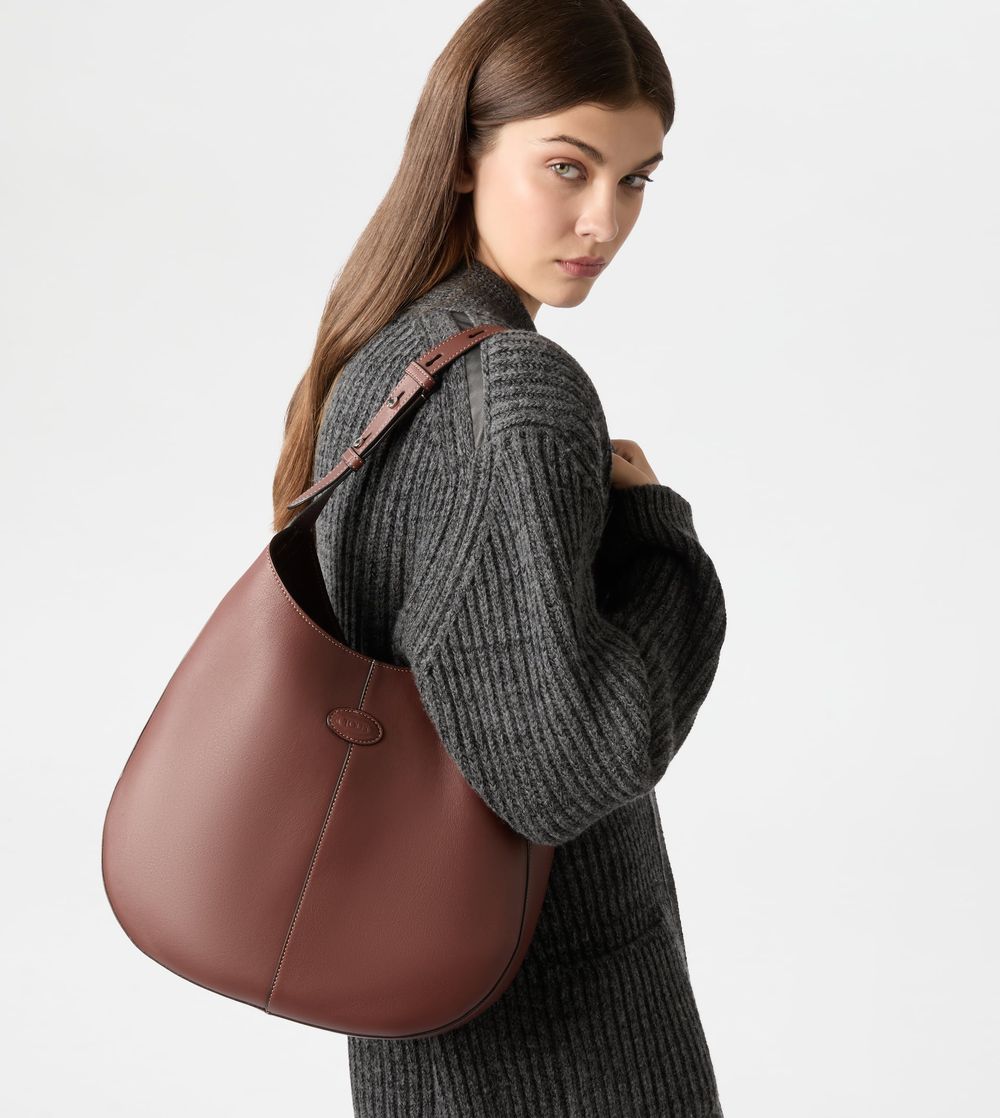 2025最新版！八款大容量Hobo名牌包推薦！LV、香奈兒、Goyard...入手能用一輩子！-10