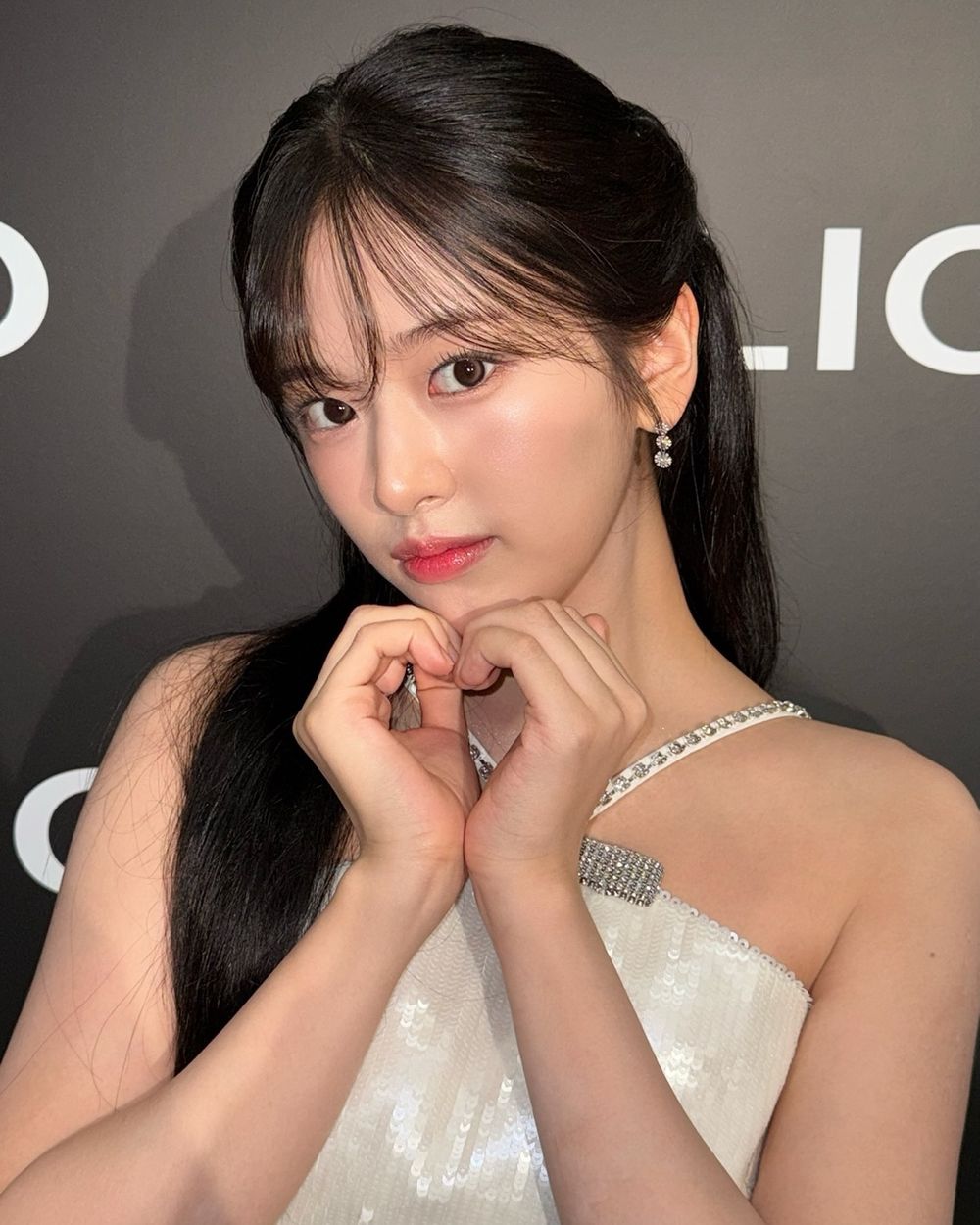 韓網熱議6位中學就出道的KPOP人氣女偶像！Chiquita竟是09年出生，忙內李瑞、惠仁才華出眾爆紅！-13