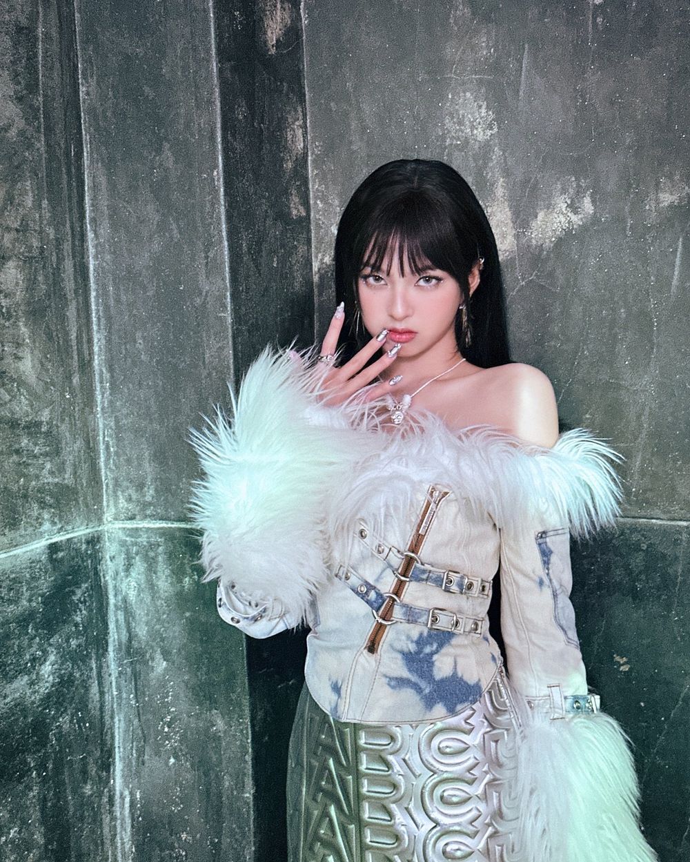 韓網熱議6位中學就出道的KPOP人氣女偶像！Chiquita竟是09年出生，忙內李瑞、惠仁才華出眾爆紅！-7