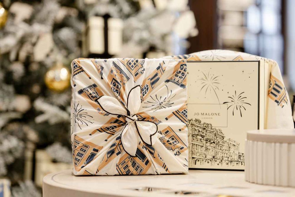 Jo Malone London大稻埕概念店開幕！獨賣經典「讀書館香氛」、客製化刺繡貼紙，第二波聖誕限定禮盒搶先看！-16