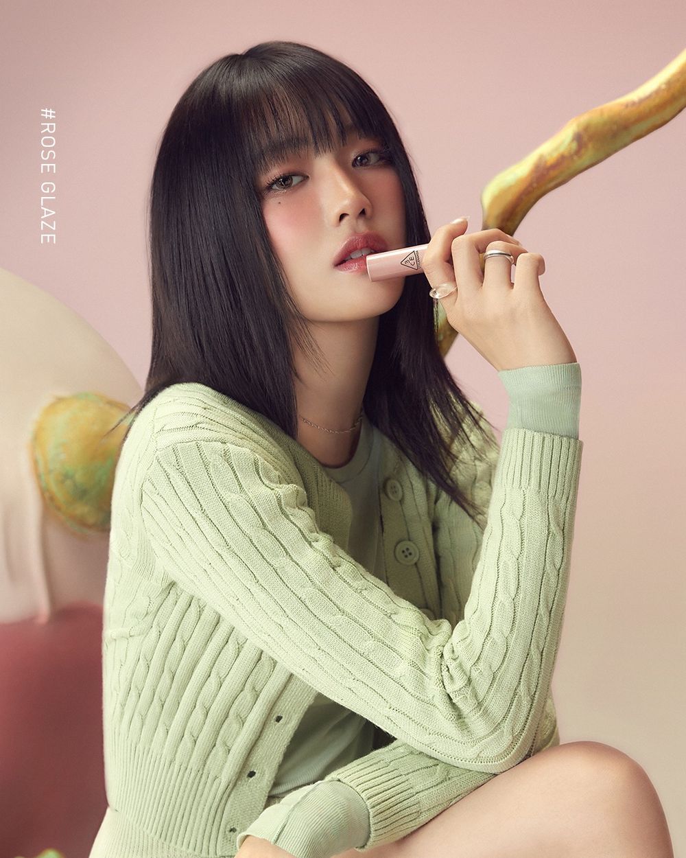 2025韓星同款新品唇彩推薦！張員瑛霧唇、Rosé豐翹潤唇、允貞子彈唇膏...，愛用色號全解析！-9