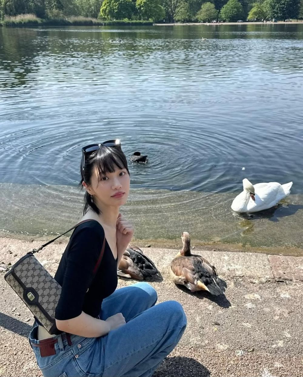 身高150怎麼穿？嬌小女愛豆私藏「5招增高穿搭術」竟然連包包大小也是關鍵？！-5