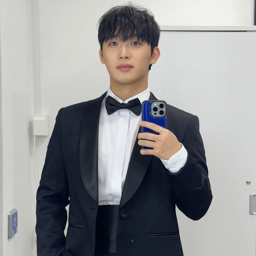 盤點7位簽名特殊的KPOP偶像！Momo、瑟琪圖案設計太可愛，I.N「沙漠狐狸」簽名亮點滿滿！-12