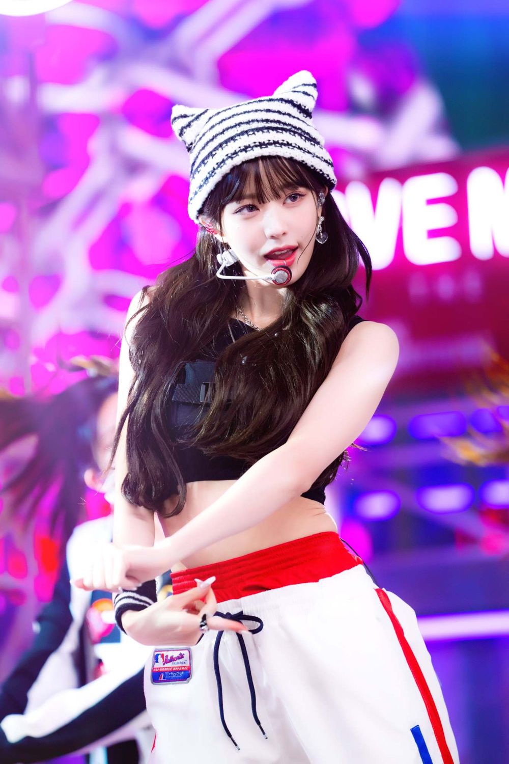 韓網熱議最能代表團體風格的四代女團成員！小娟創作概念太強，Karina、張員瑛特色超鮮明！-5