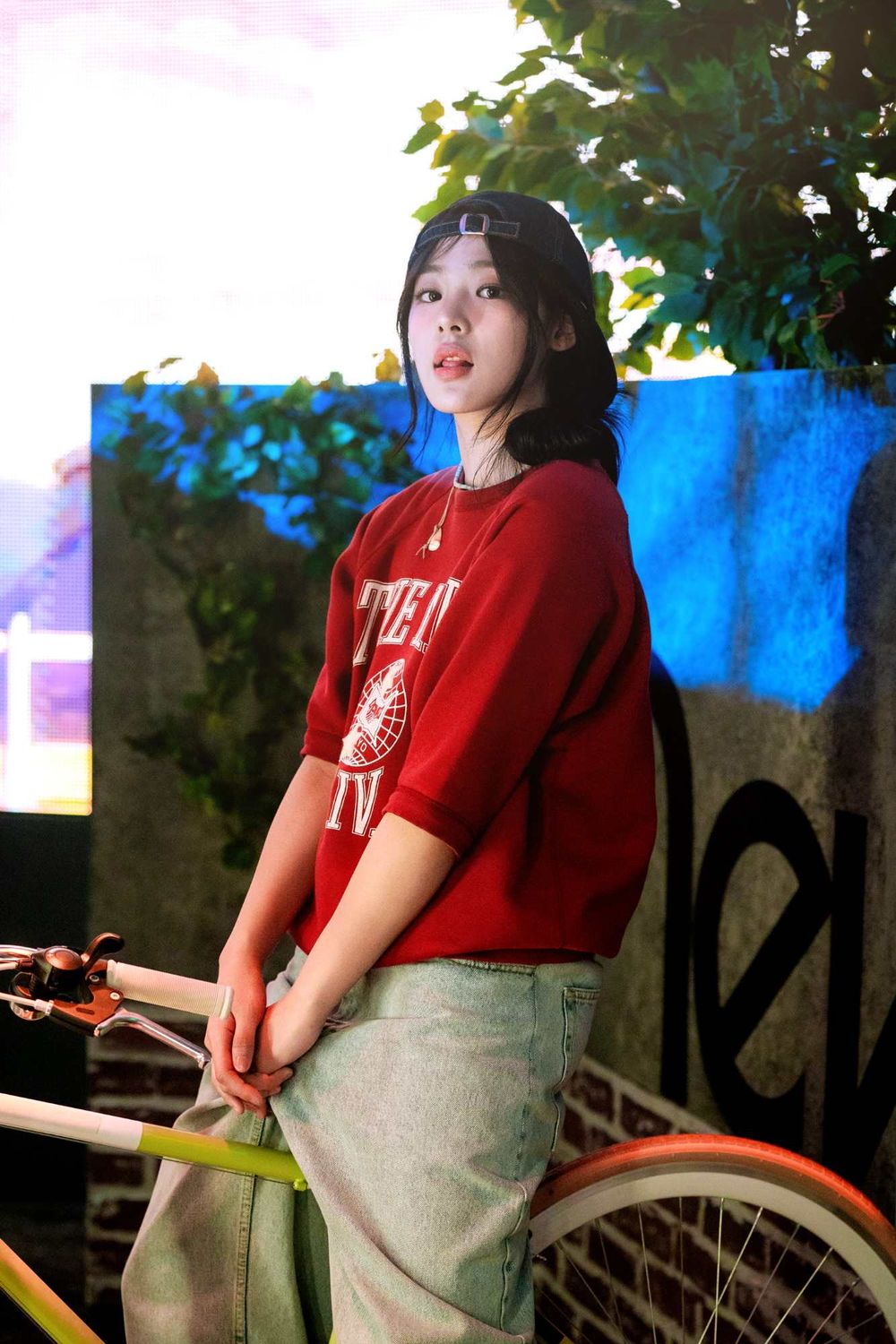 韓網熱議最能代表團體風格的四代女團成員！小娟創作概念太強，Karina、張員瑛特色超鮮明！-6