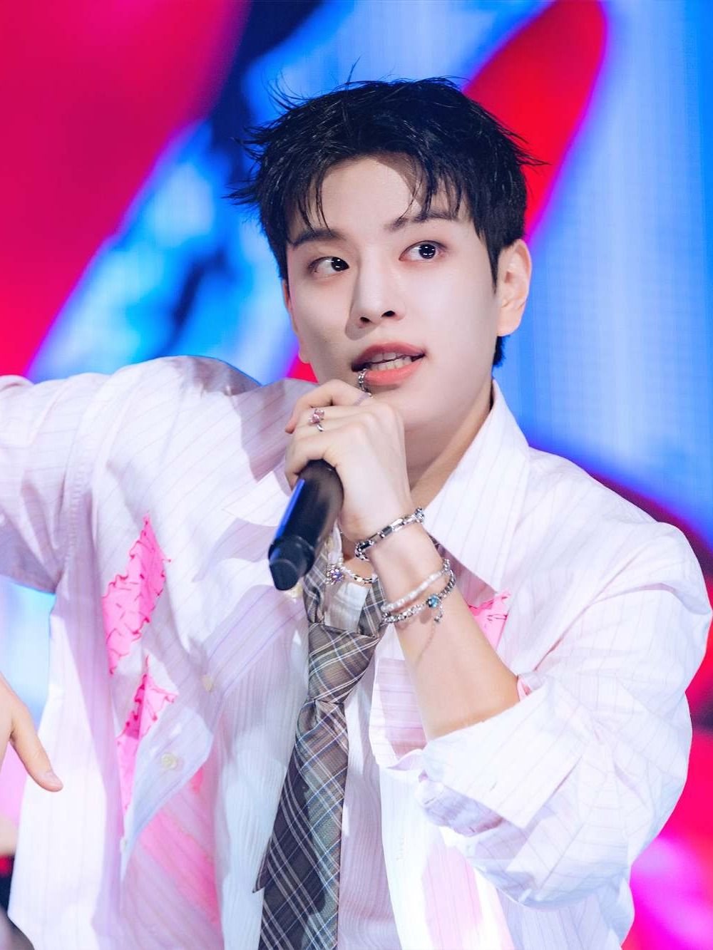 韓網熱議6位「OST匠人」KPOP偶像！勝寛、昇玟都上榜，Minnie超甜嗓音大受好評！-13