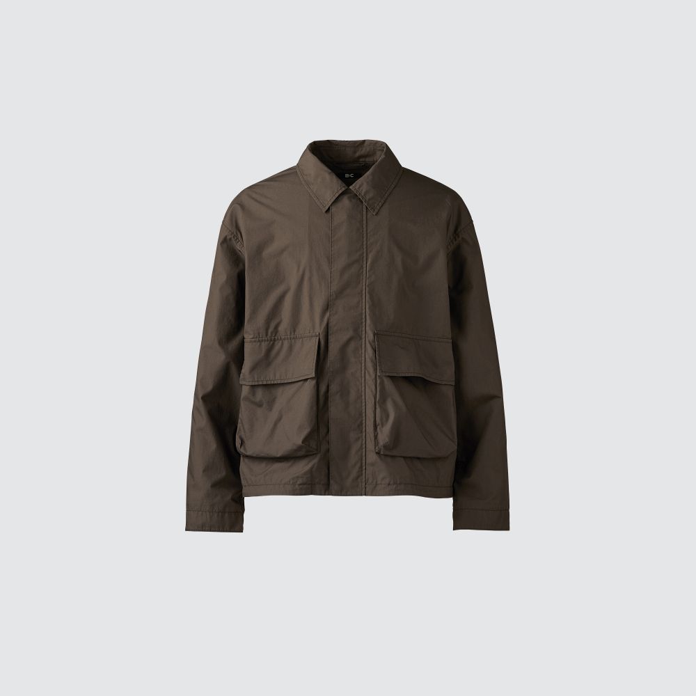 穿UNIQLO最帥的男人！坂口健太郎出鏡2025春夏廣告、同款C系列單品幫你找到了！-6