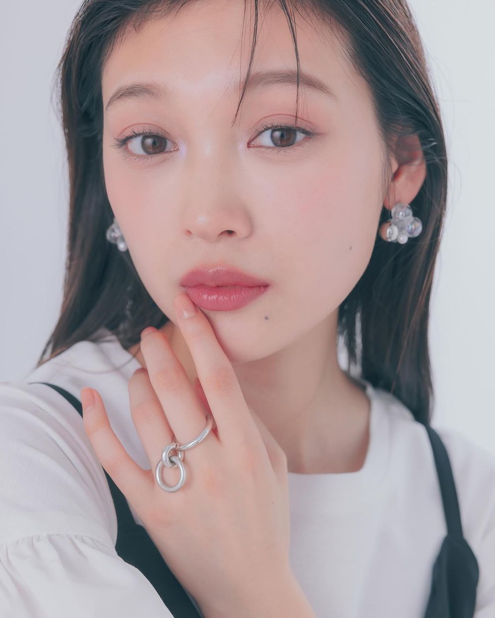2025春季唇彩推薦！OPERA「薄霧系」唇膏絕美上市，輕砂玻璃質地、純淨調色，一筆畫出原生肉感唇！-8