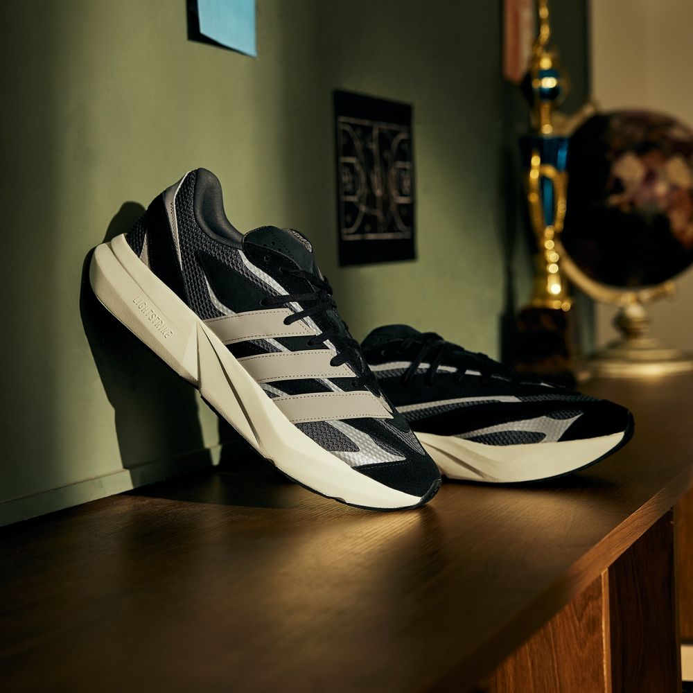 寶怪BABYMONSTER最新adidas大片出爐！校園女大生穿搭+同款新球鞋一起帶走！-5