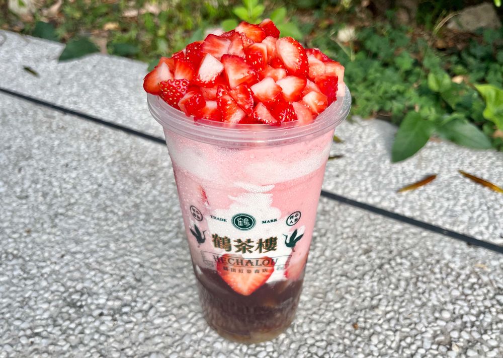 2025草莓季必喝手搖飲推薦！萬波草莓牛奶、Mr.Wish草莓提拉米蘇⋯草莓控準備開喝！-13
