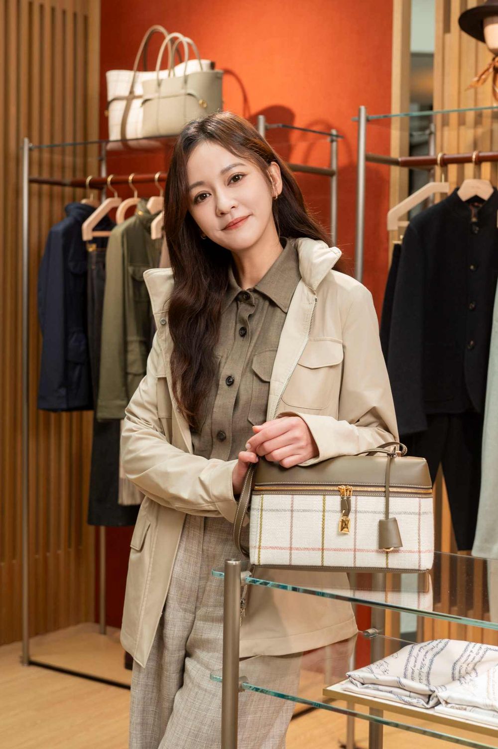 Loro Piana百年限定店豪華陣容！《童話故事下集》劉以豪、柯佳嬿合體、仔仔周渝民也來了！-17