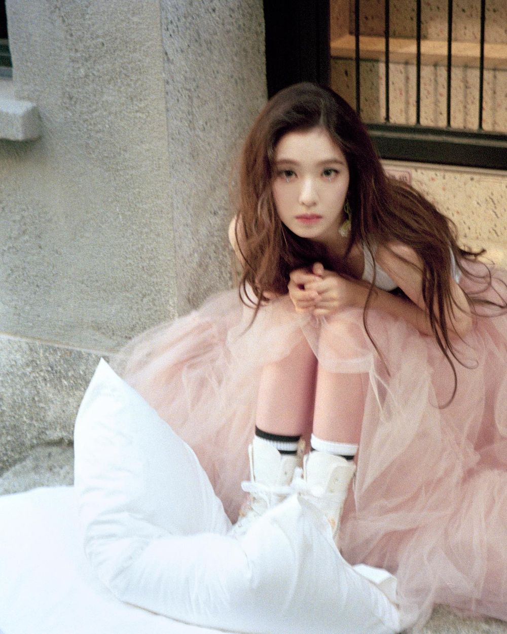 韓網公認6位「最強童顏」KPOP女偶像！IU幼態感十足，Irene、太妍凍齡美貌太神奇！-10