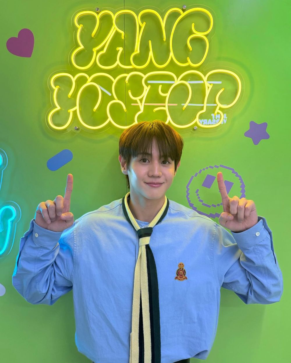 韓網公認6位「最強童顏」KPOP男偶像！Jin少年感爆棚，金在中、東海出道多年顏值依然在線！-9