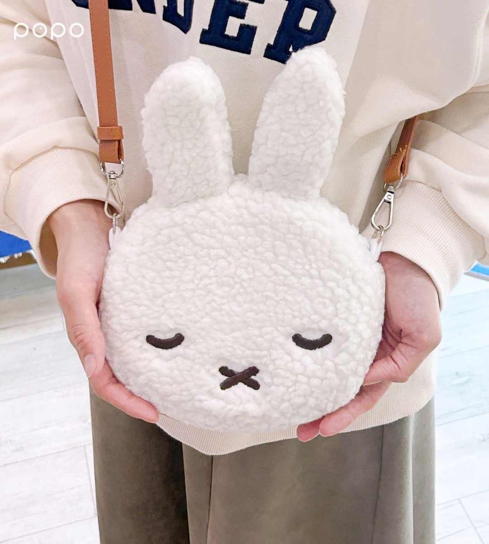 7-11最新集點小物是Miffy兔！萌翻天「米飛兔絨毛吊飾、大頭保冷袋、雙面抱枕」全都想帶回家！-3