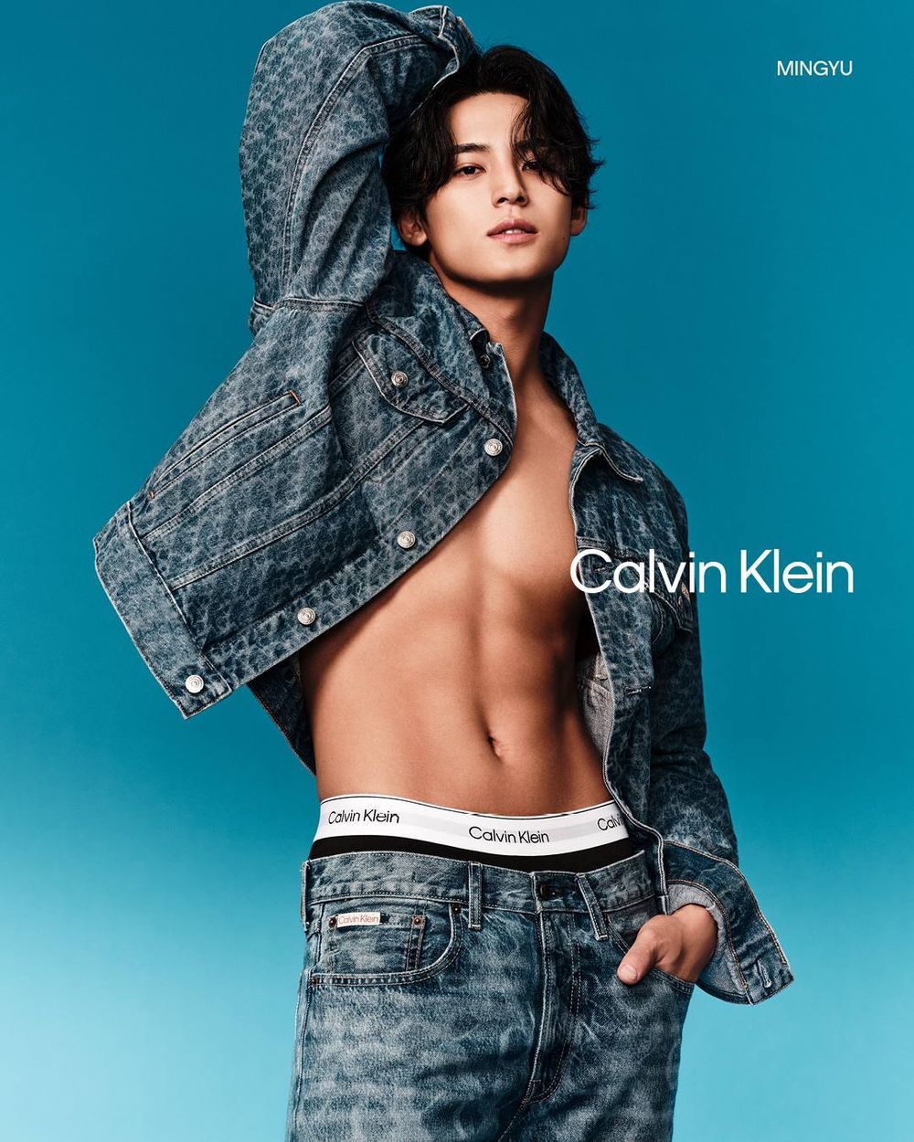 鼻血都要流下來了！SEVENTEEN珉奎Calvin Klein春季形象，厚實胸腹肌大放送！-2